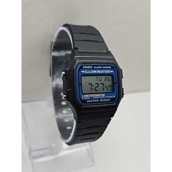 Casio F105W Illuminator Digital Watch Alarm Chrono Quartz Black 3298 New Battery - Picture 3 of 10